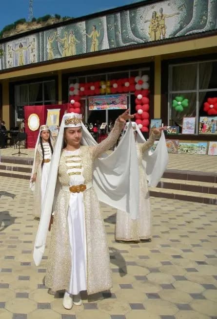 Мастер–класс «Национальные кавказские танцы»