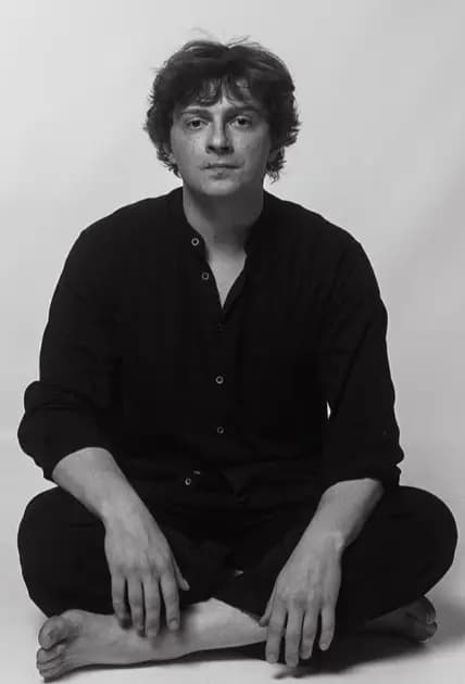 Бонд с кнопкой