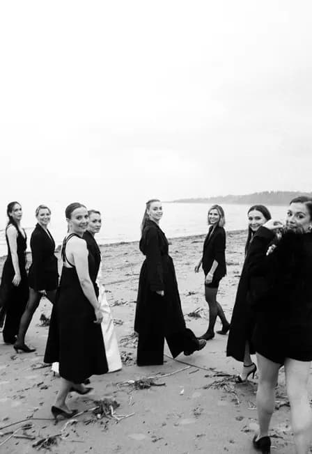 СЕСТРА ПЕТРА. 10 ЛЕТ.