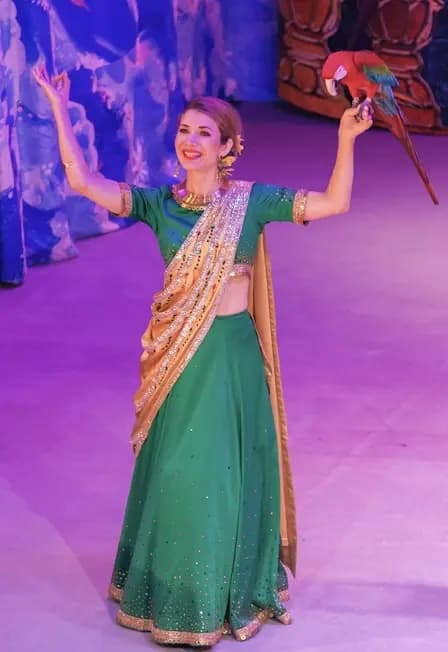 Вслед за старой сказкой