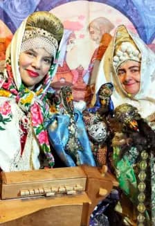 «В гостях у Петрушки». Потешный спектакль «Весёлый Петрушка»