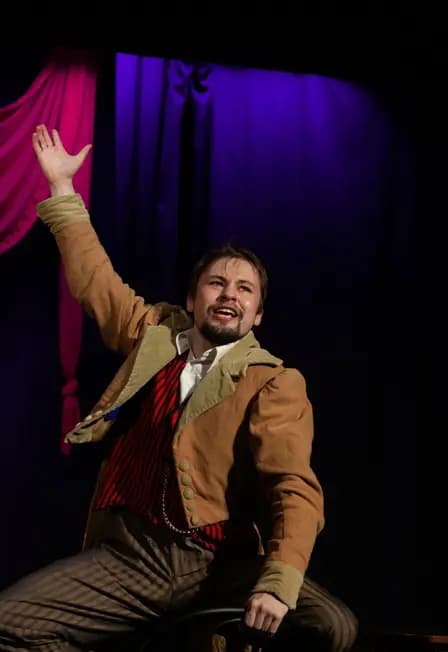 В ПАРИЖ С ЛЮБОВЬЮ или ДЕТЕКТИВ ПОД СТОЛОМ