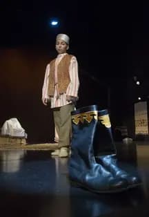 Необыкновенные ичиги / Кәҗүл читек