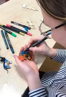 Роспись броши. Мастер-класс