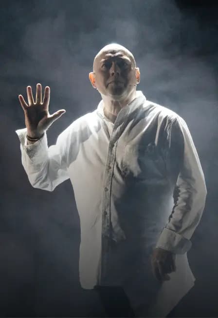 Виктор Сухоруков. "Счастливые дни"