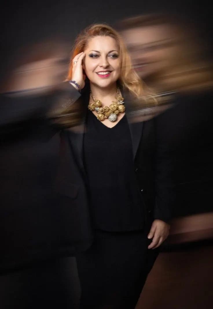 Таис Урумидис