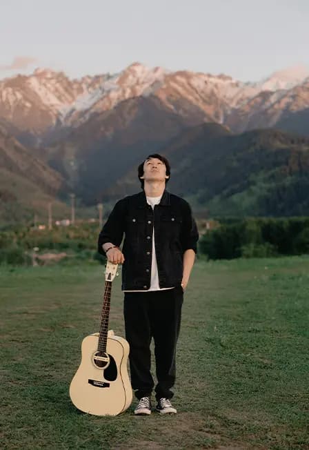 Петр Погодаев + хиты группы КИНО