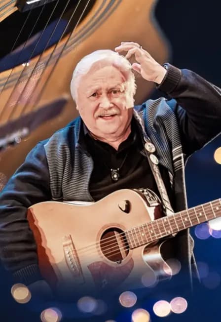 Сергей Парамонов с авторской музыкальной программой "Не тратьте жизнь!"