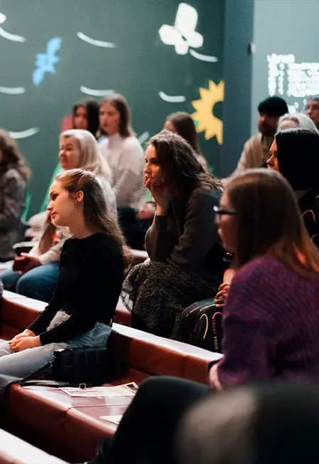 Зима-блу: искусство нейросетей и типология цифрового искусства. Лекция