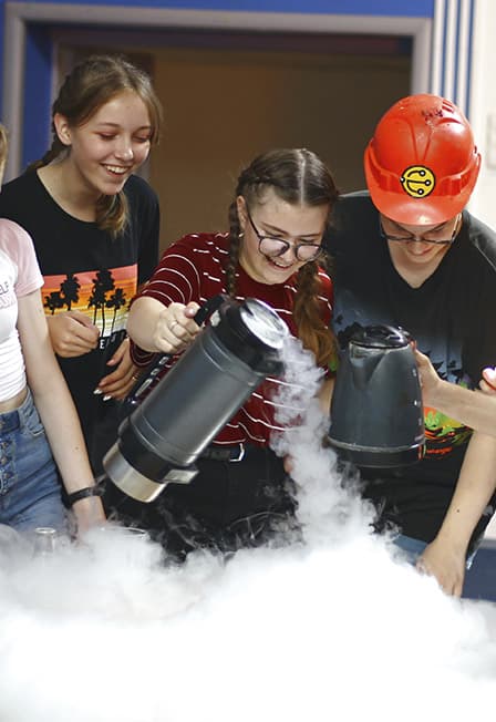 Азотное шоу: научное шоу с экспериментами