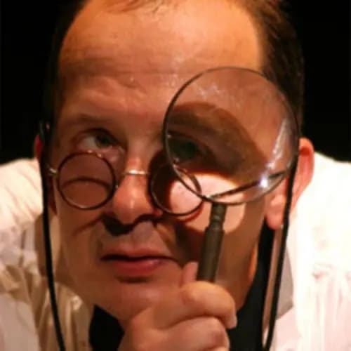 Он был титулярный советник