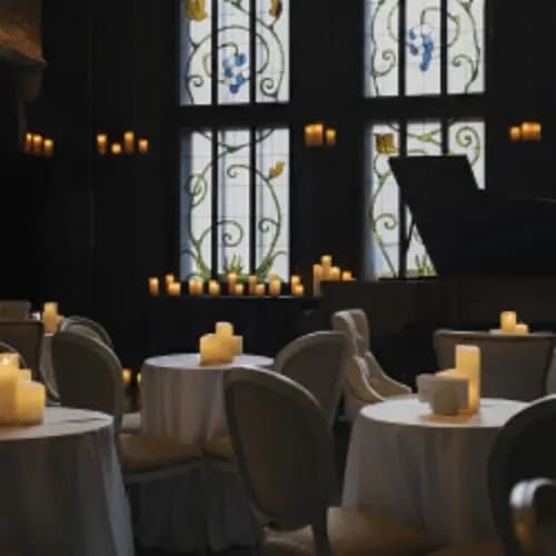 Вечер в особняке