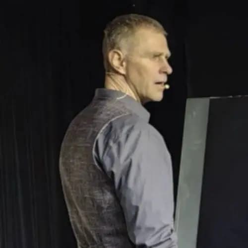 Александр Скачков. Зеркала