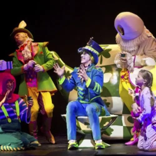 Алиса в Стране Чудес