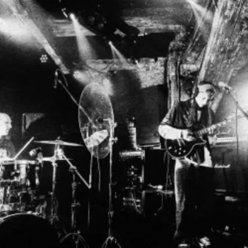 Gigrøma w Varhara, Dører