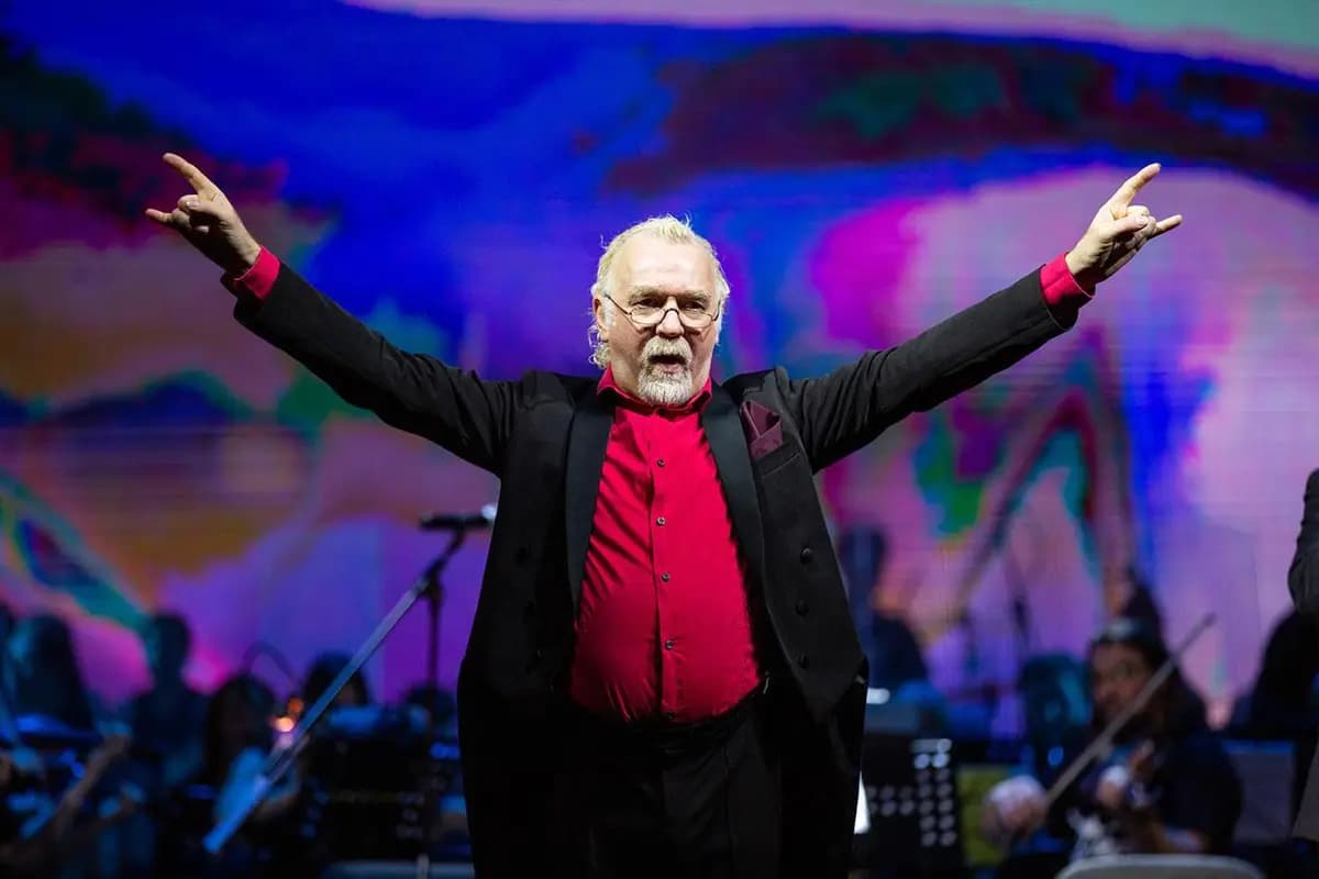 Абсолютный хит