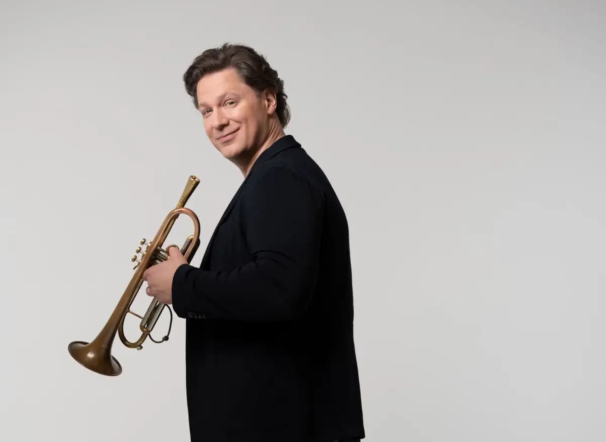 Эйленкриг в форме (Новая сцена Александринского театра)