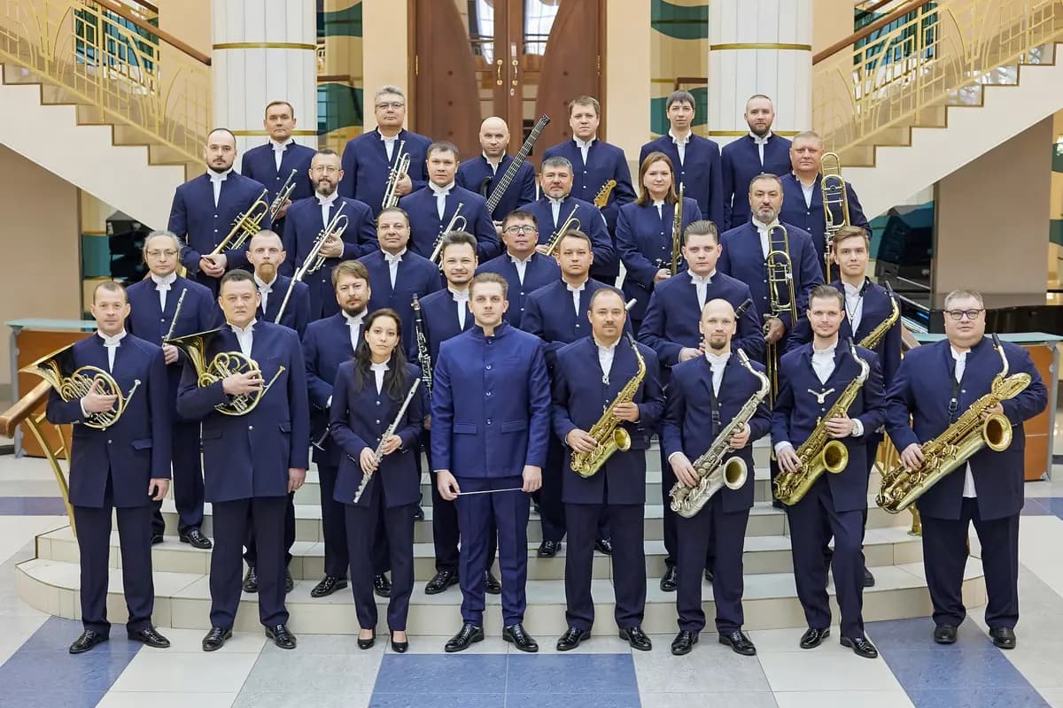 Губернаторский эстрадно-духовой оркестр. Миссия кино (Комсомолец)