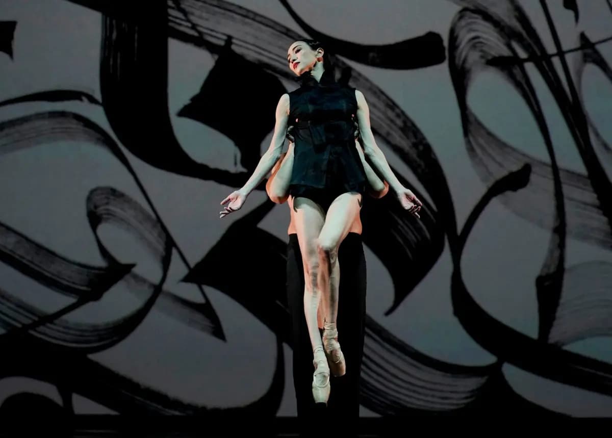 Touch the Light. A Fuego Lento (Астана Балет)