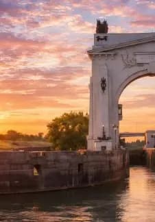 Прогулка на теплоходе с прохождением шлюза Волго-Донского судоходного канала