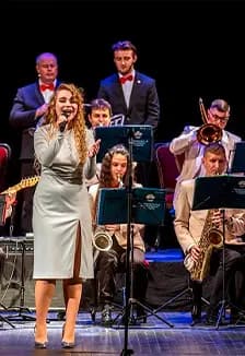 Гармония в многообразии