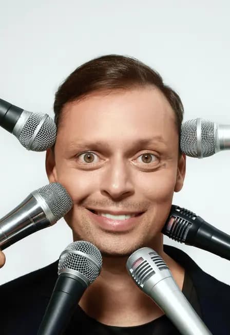 Виктор Комаров