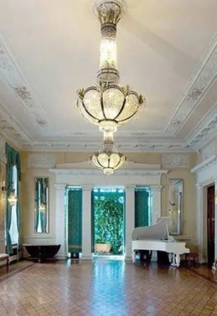 «ВРЕМЕНА ГОДА» ВИВАЛЬДИ И ШЕДЕВРЫ КЛАССИКИ в особняке М. Кшесинской