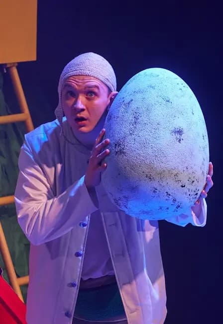 Приречная страна