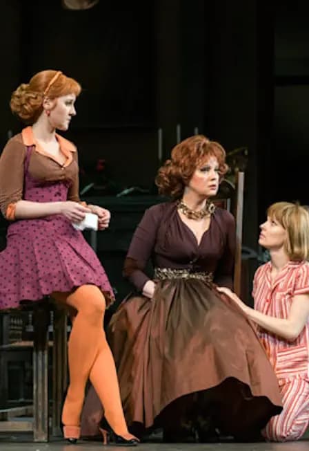 Восемь любящих женщин