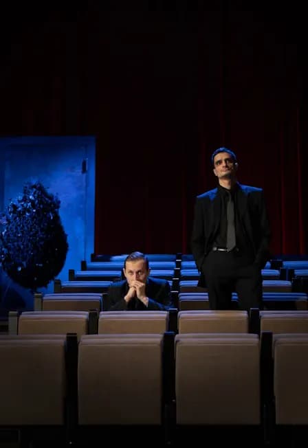 Молодость всё простит