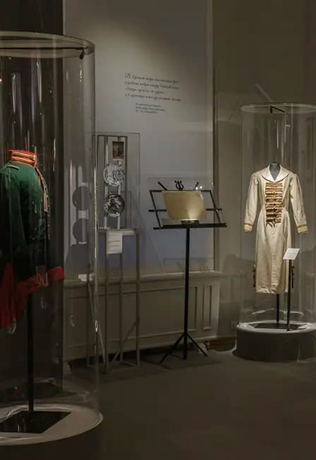 Экскурсия по выставке "Александр III и Чайковский. Царь и Композитор."