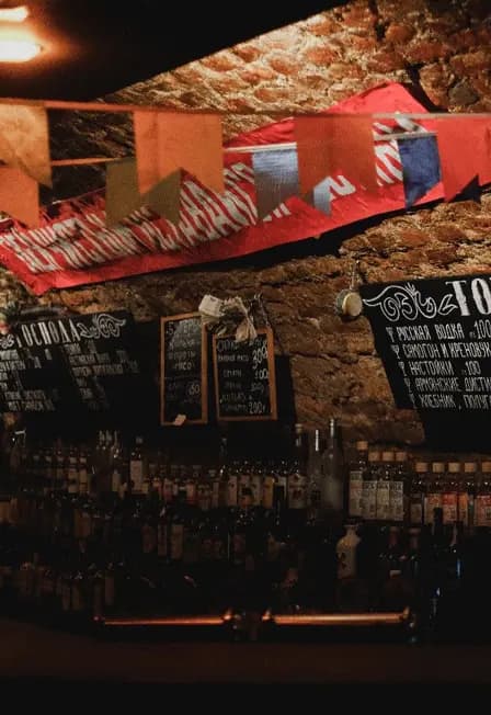 Экскурсия по барам Петербурга с дегустацией!