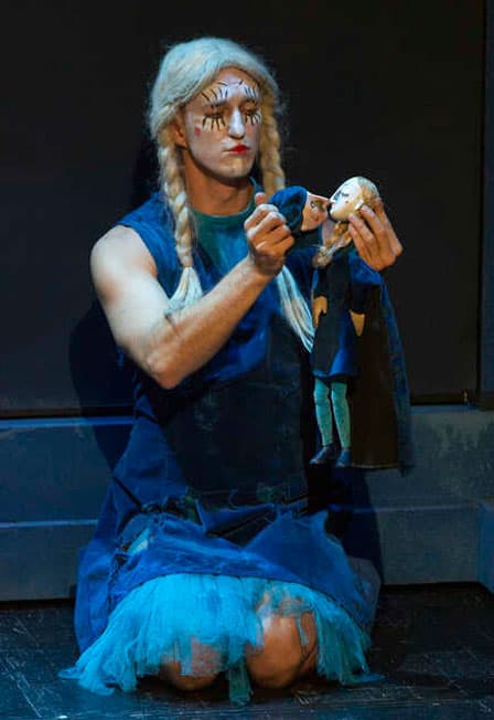 Гамлет. Ширма