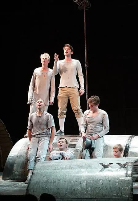 ПОВЕЛИТЕЛЬ МУХ