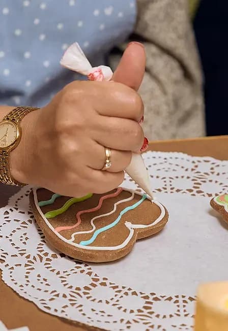 ИСТОРИЯ ПРЯНИКОВ И ПРЯНОСТЕЙ