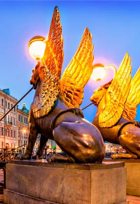 Классический Петербург: легенды и сюрпризы центра города в мини-группе