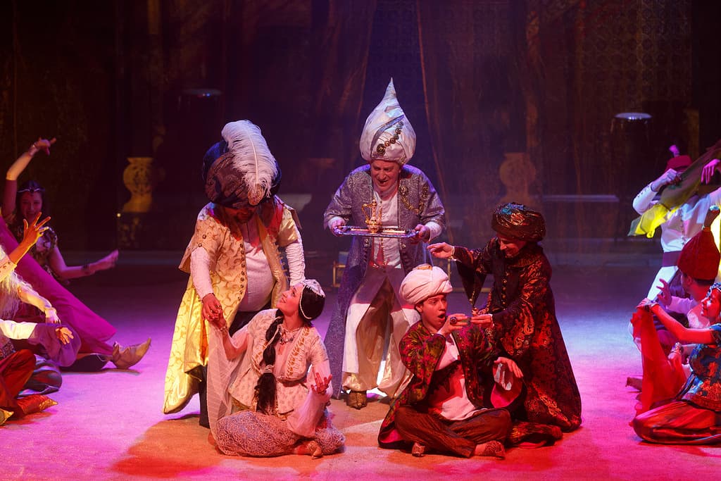 Аладдин и волшебная лампа (Наш дом. Большая сцена (Химки))