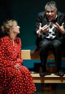 Скамейка (прелюдия на досках)