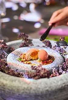 Kaleidoscope Art&amp;Dining: Туган Як