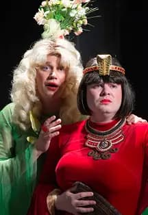 Примадонны