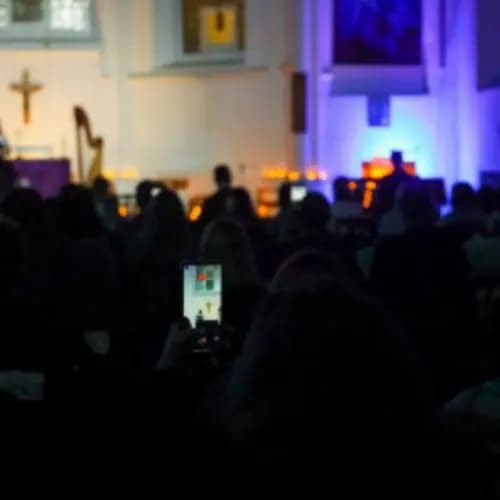 Готическая ночь: орган, арфа и голос при свечах