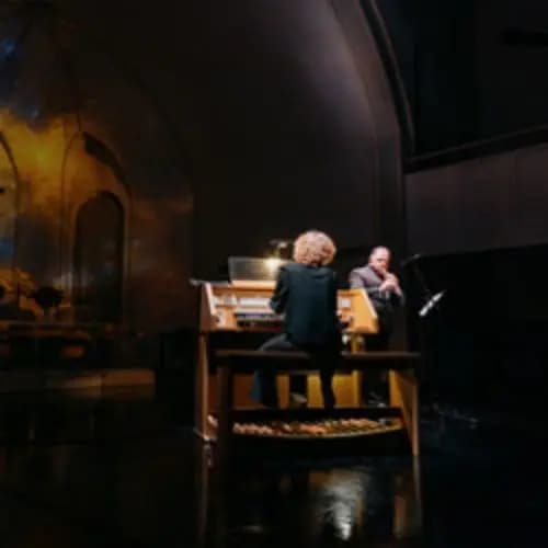 Дудук и орган