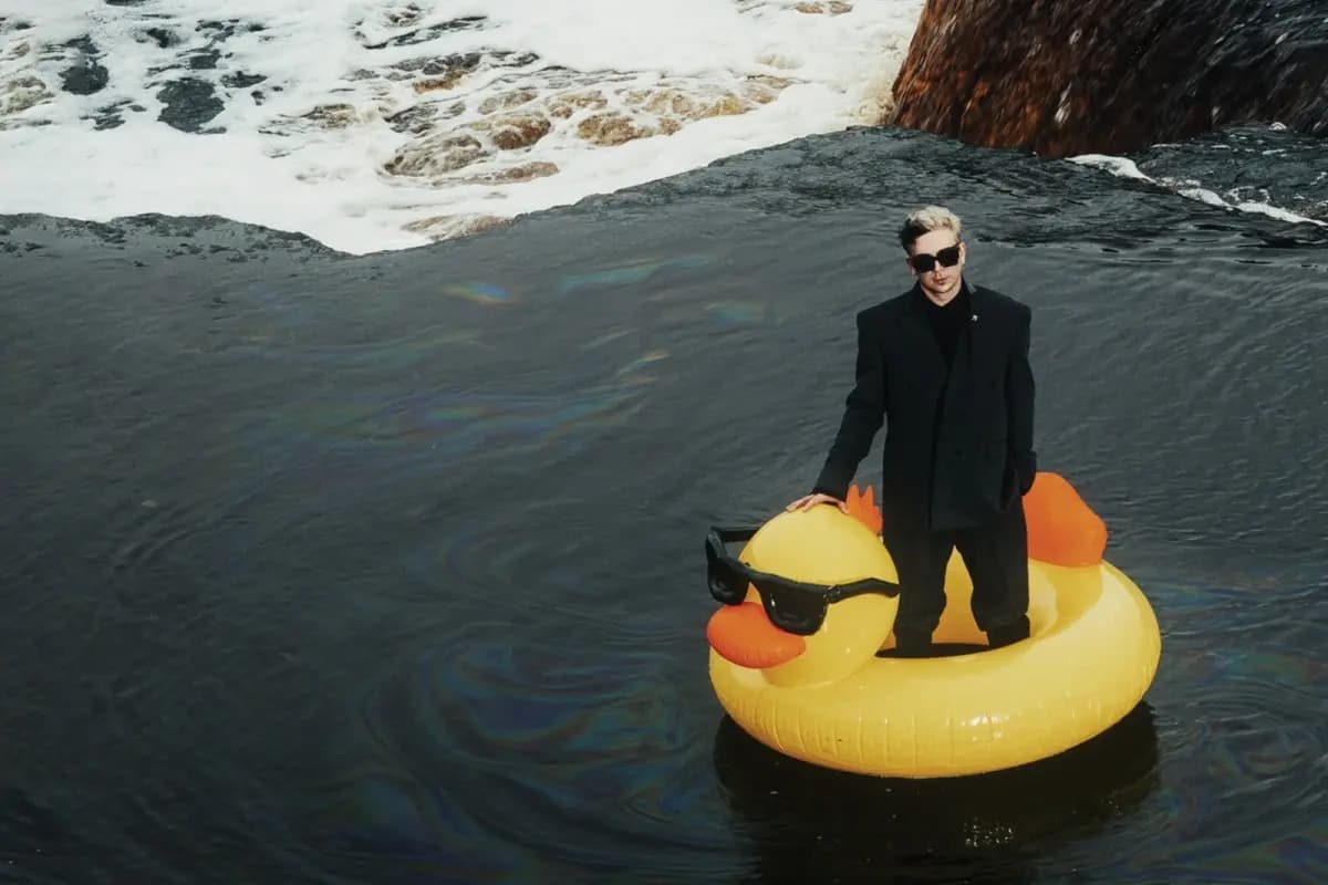 Playingtheangel (Цоколь)