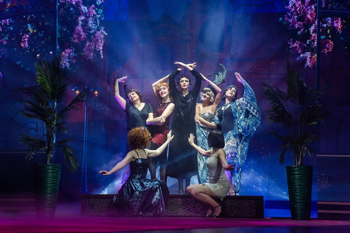 Зойкина квартира (Областной драматический театр)