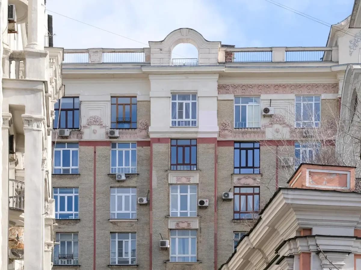 Город, как черновик: экскурсия по Москве Михаила Булгакова (Новопушкинский сквер — Триумфальная площадь)