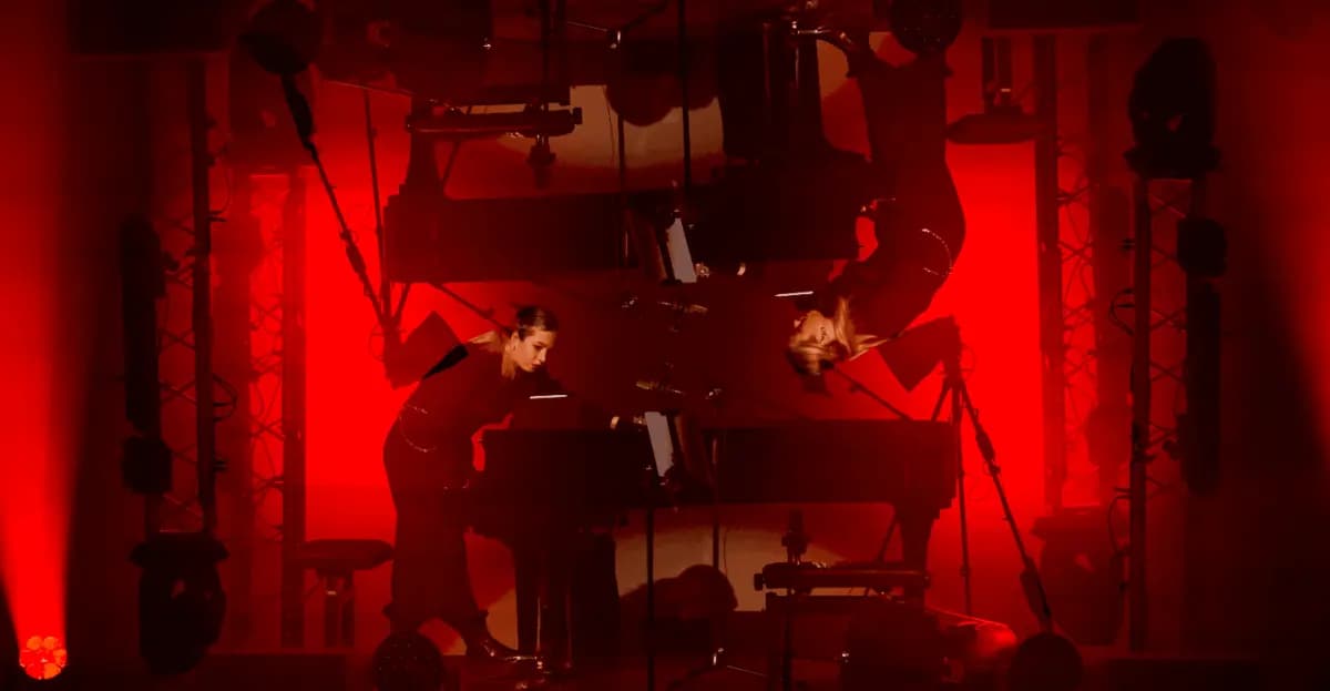 От звука к фотографии. ЦЭАМ. Лаб. Саунд-арт инсталляция Rotor. Фотовыставка (Тон-центр)