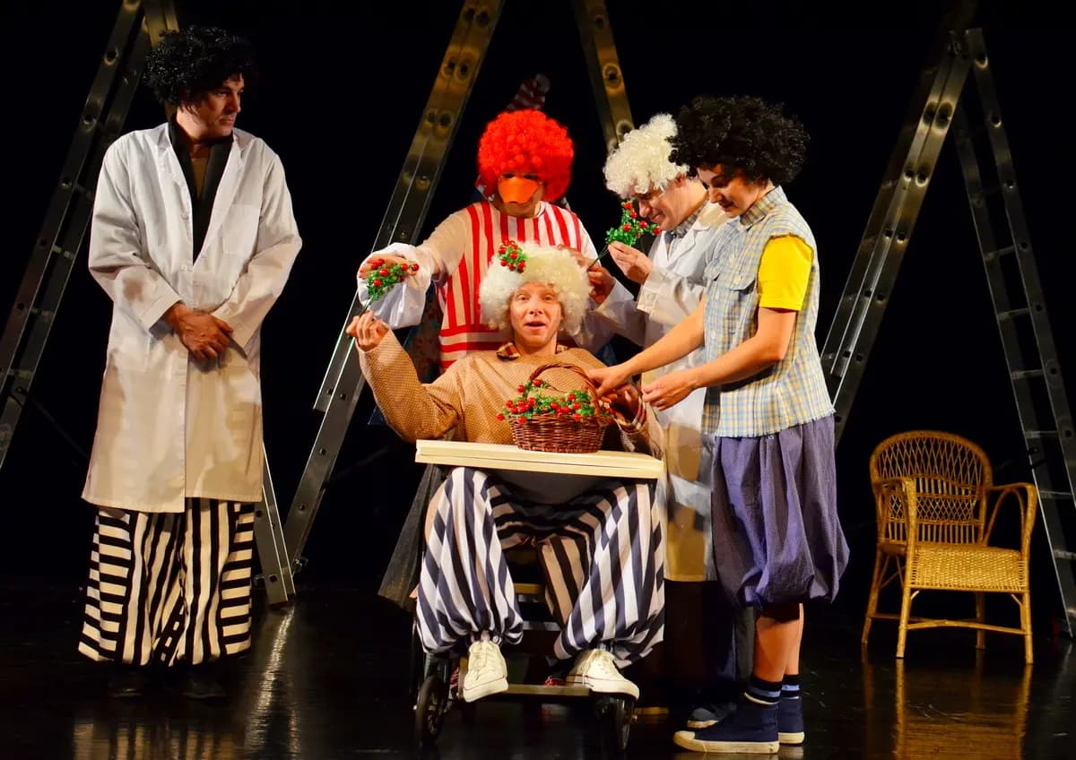 Мой дедушка был вишней (Театр для детей и молодёжи «Малый»)