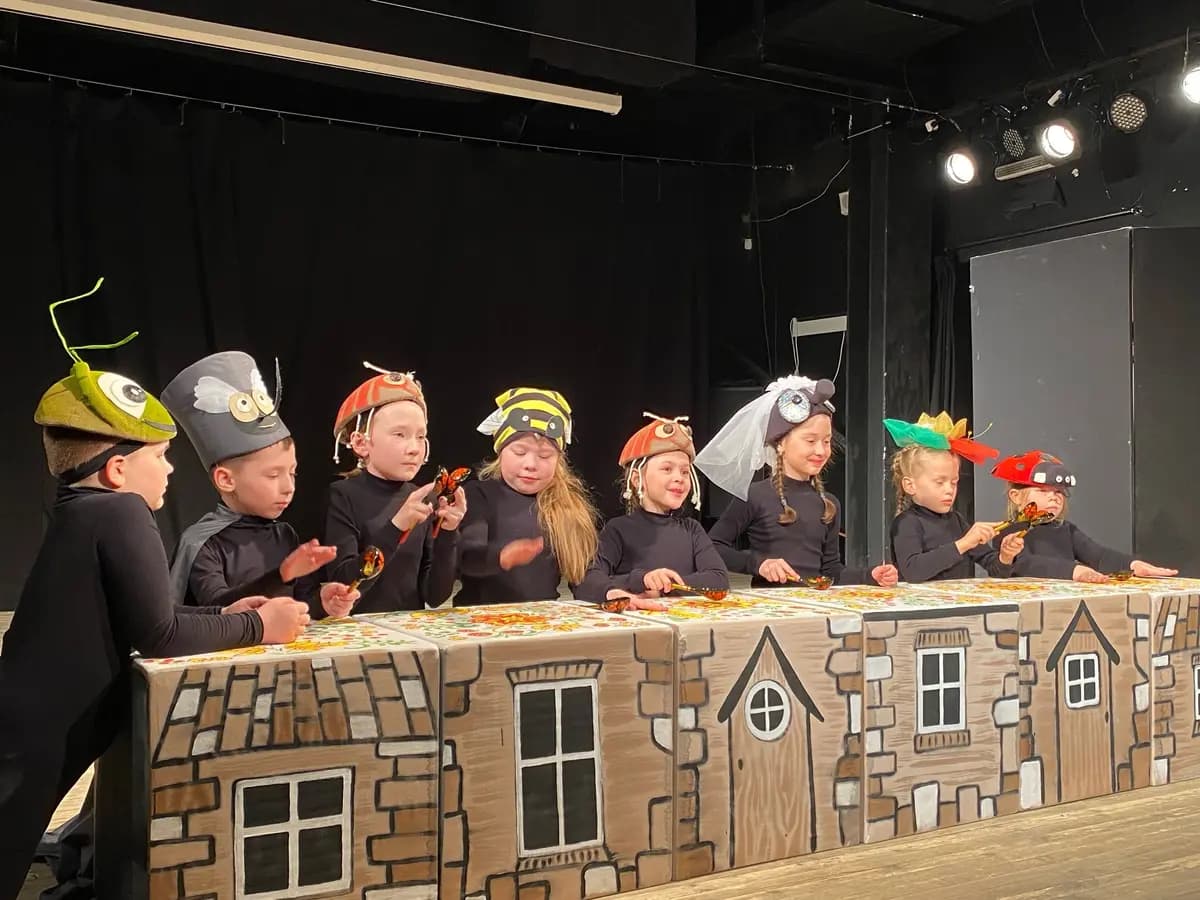 Знакомство с Чуковским (Коми-Пермяцкий драматический театр им. Горького)