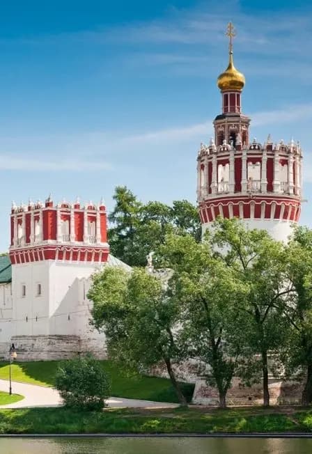 Царская обитель: экскурсия в Новодевичий монастырь с посещением музея
