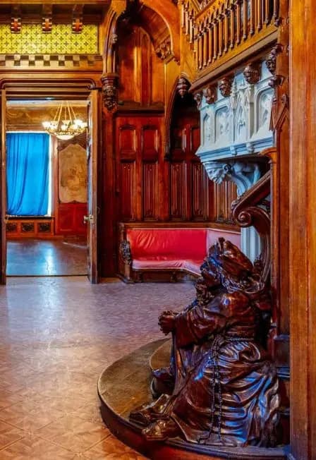 Экскурсия в Особняк миллионера — коллекционера Алексея Викуловича Морозова в Подсосенском переулке